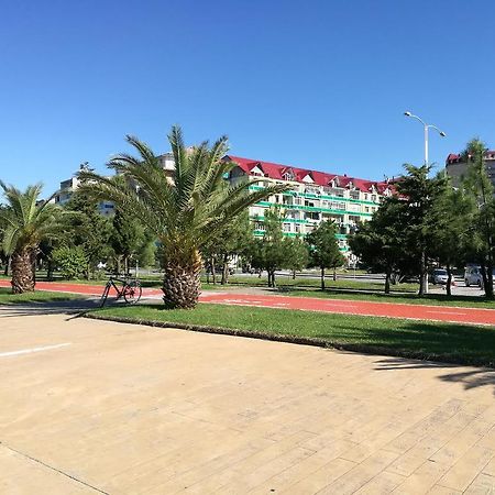 Apartment Rustaveli 59 Μπατούμι Εξωτερικό φωτογραφία